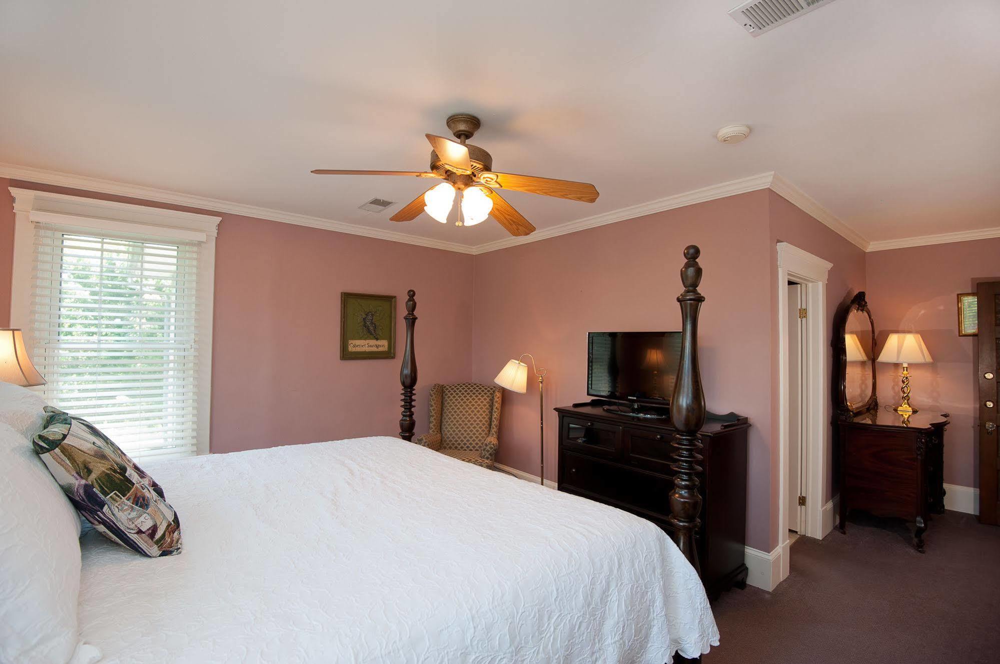 Steeles Tavern Manor Bed & Breakfast Raphine Luaran gambar